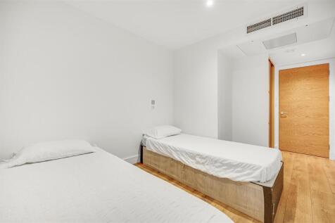 James_Anderson_Flat_4_Upper_Richmond_Road__London_