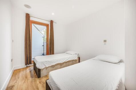 James_Anderson_Flat_4_Upper_Richmond_Road__London_