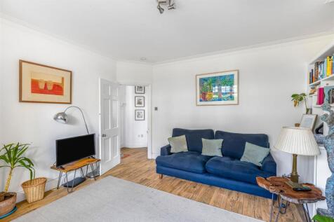 35_Eastbourne_Gardens-2.JPG