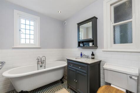 31126_james_anderson___22_graemesdyke_avenue___16