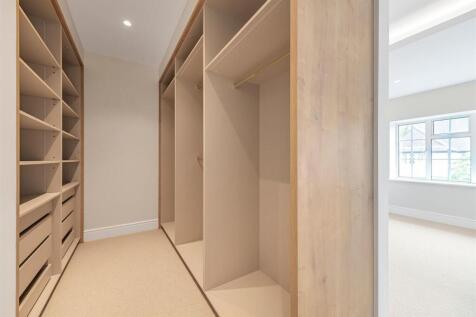james_anderson_-_1_hood_av__28_.JPG