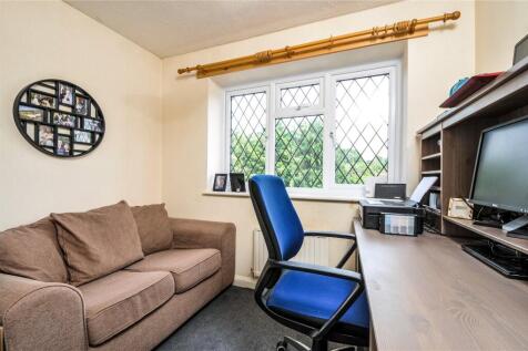Bedroom/Study