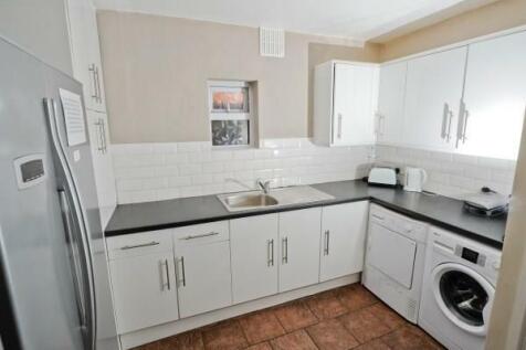 Henwick kitchen- Copy.jpg