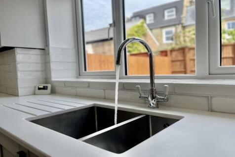 Integrated Sink