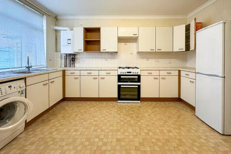 Kitchen 8