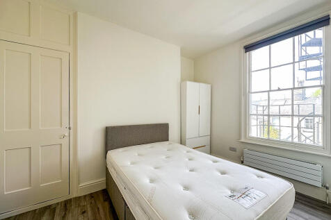 Flat 3 Bedroom (1...