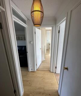 Entrance Hallway ...