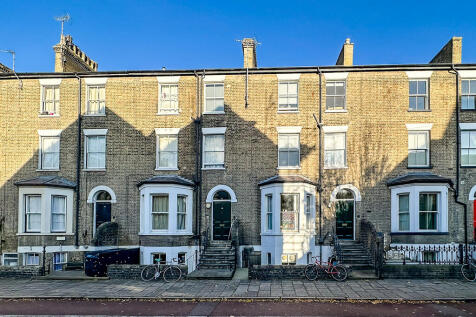 12 Bateman (4)