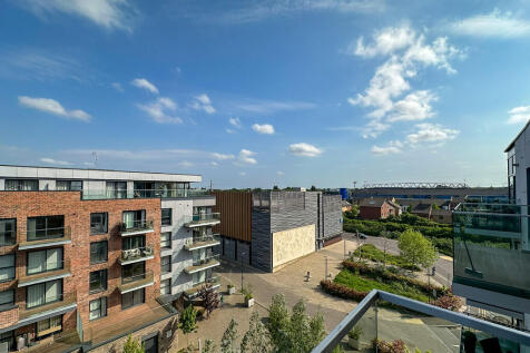 Balcony (2)