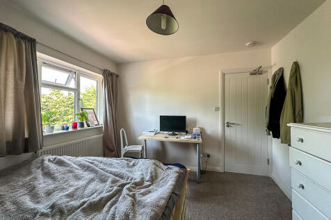Bedroom 3 (3)