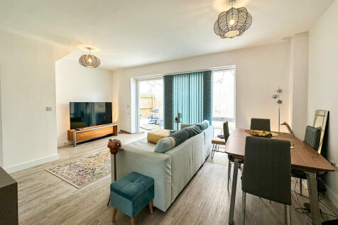 Living Space (3)