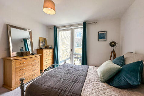 Bedroom 2 (1)