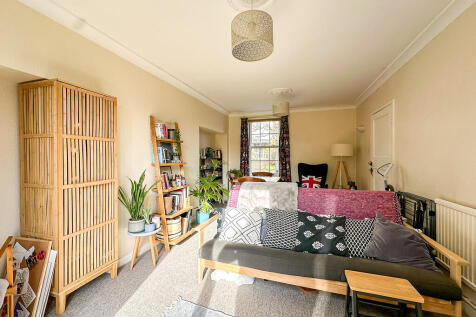 Living Room (1)
