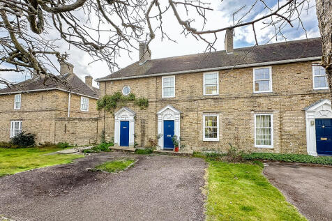 External front (2...