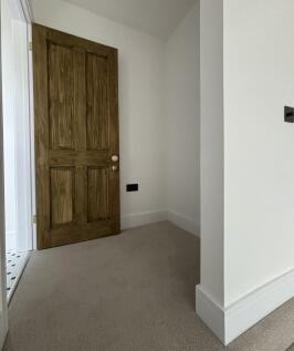 Rear Bedroom (5)