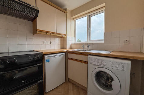 Kitchen (1)