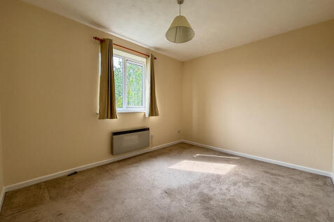 Bedroom (1)