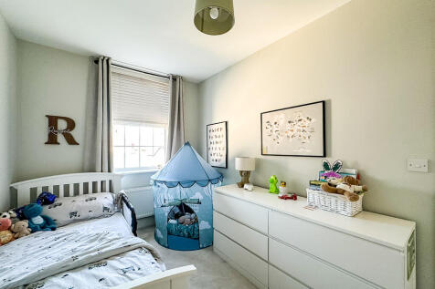 Bedroom 2 (1)