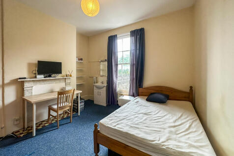 Room 4 (1)