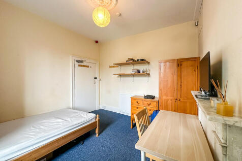Room 4 (4)