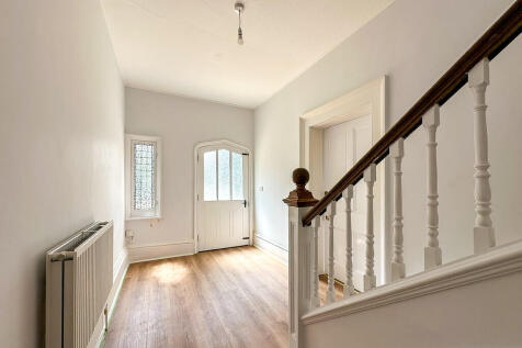 Entrance Hall (1)