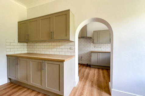 Breakfast Room (1...