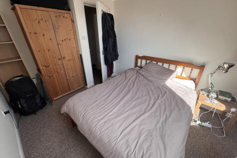 Bedroom (1)