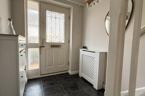 Entrance Halway