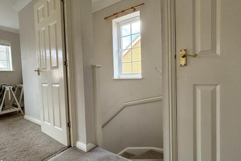 Stairs/Landing