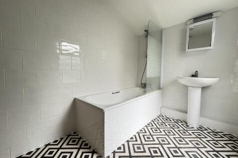 Bathroom (2)