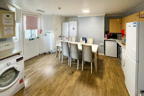 Kitchen diner (2)