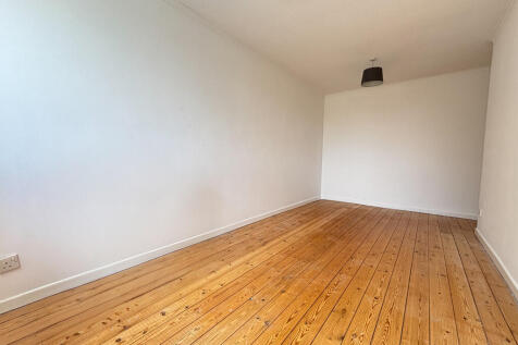 Second Bedroom (2...