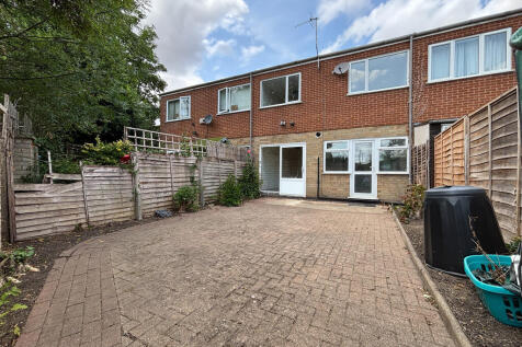 Rear Garden (1)
