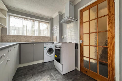 Kitchen (1)