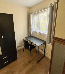 Room (3)