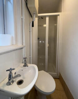 Shower Room (1)