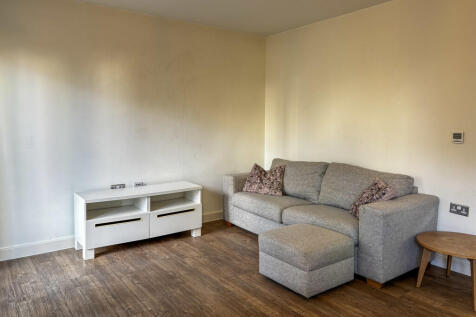 Lounge 5