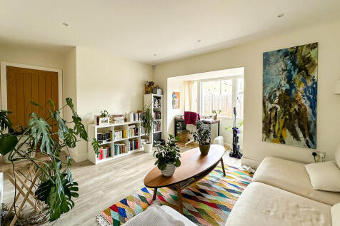 Living Room (1)
