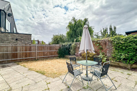 Garden (2)