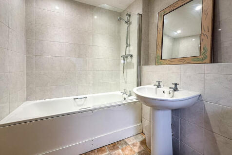 Bathroom (2)