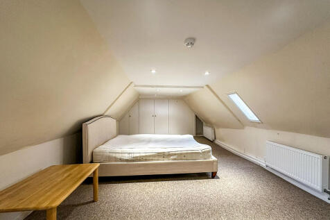 Bedroom Two (1)