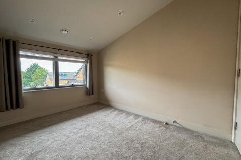 Second Bedroom (2...