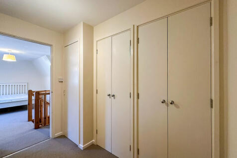 Dressing Room (1)