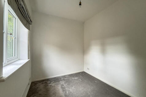 Bedroom (1)