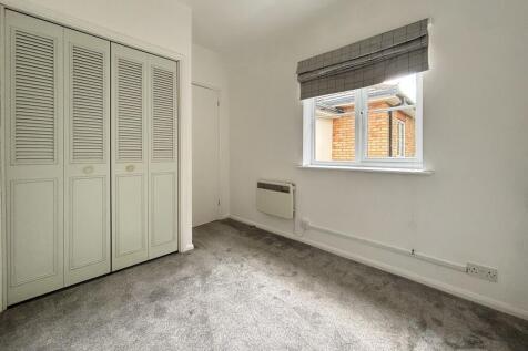 Bedroom (3)