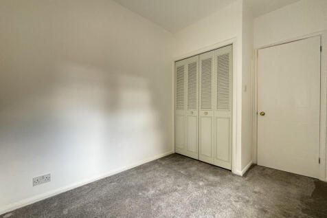 Bedroom (4)
