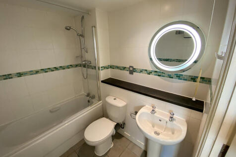 Bathroom (1)-2