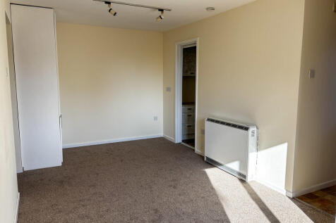 Studio 4