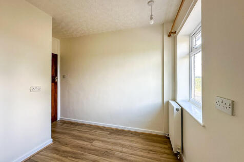 Bedroom Three (1)