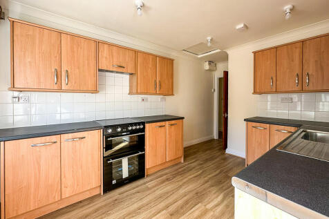 Kitchen (2)